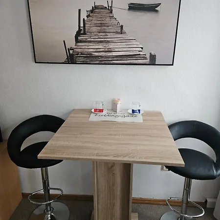 Zimmervermietung Zentrum Bed & Breakfast *